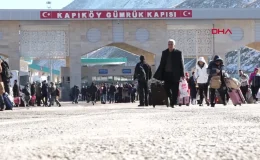 İranlı turistler Van’a akın etti, oteller dolup taştı