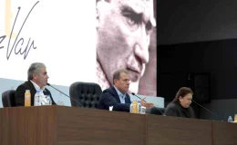 Mersin Büyükşehir Belediye Başkanı Vahap Seçer, kadın istihdamını artırdıklarını açıkladı