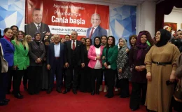 Kayseri Büyükşehir Belediye Başkanı Dr. Memduh Büyükkılıç, Cumhur İttifakı Pınarbaşı Aday Tanıtım Toplantısı’na katıldı