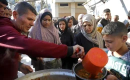 ABD, Gazze’ye yardım dağıtmak için yüzer iskele planlıyor
