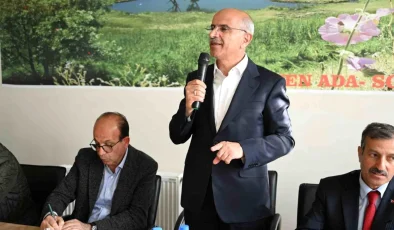 AK Parti Malatya Büyükşehir Belediye Başkan Adayı Sami Er, Bingöllüler ve Parçikanlılar Derneklerini Ziyaret Etti