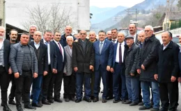 AK Parti Trabzon Büyükşehir Belediye Başkan Adayı Ahmet Metin Genç, ORKENT çalışanlarıyla buluştu