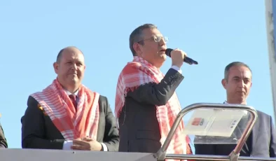CHP Lideri Özgür Özel İzmir Mendres’te Halk Buluşması Gerçekleştirdi