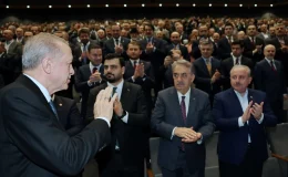 Cumhurbaşkanı Erdoğan: ’15 sene önce nerede duruyorsam bugün de aynı yerde dimdik duruyorum’