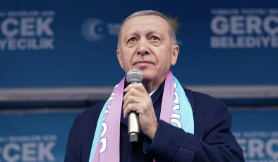 Cumhurbaşkanı Erdoğan’dan Özgür Özel’e: Darbe şakşakçılığını bıraksın görevini yapsın