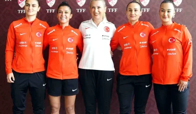 A Milli Kadın Futbol Takımı Teknik Direktörü Necla Güngör Kıragası: Halkımızı en iyi şekilde temsil etmeye çalışacağız