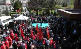 Büyükşehir Belediye Başkanı Dr. Memduh Büyükkılıç, Mehter Takımı’nın Karşısında Coşkuyla Karşılandı