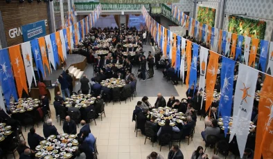 Çevre Bakanı: Deprem bölgesindeki inşaatlar devam ediyor