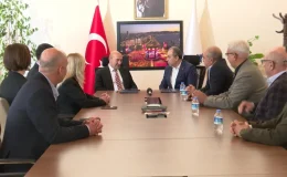 İzmir Büyükşehir Belediyesi ve Veteriner Hekimleri Odası arasında sahipsiz hayvanlar için iş birliği protokolü imzalandı