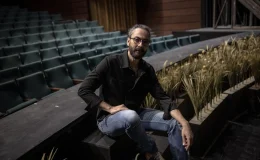 Kemal Tahir’in ‘Devlet Ana’ eseri tiyatro sahnesinde dünya prömiyerini yaptı