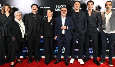 Meltem Cumbul, Enis Arıkan ve Gökçe Bahadır gibi isimler ‘Mucize Aynalar’ filminin galasına katıldı