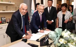 Nilüfer Belediye Başkanı Şadi Özdemir Görevi Devraldı