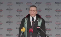 “Büyük Savunma Mitingi… Erinç Sağkan: “Biz Hukuk Devleti Diye Haykırırken Kanun Devleti Bile Olmaktan Uzaklaşılıyor”