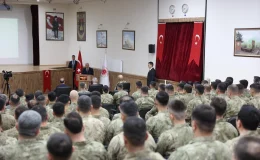 Cumhurbaşkanı Erdoğan, Mehmetçiğin bayramını kutladı