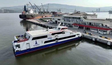 İzmir Büyükşehir Belediyesi İZDENİZ ile İzmir-Midilli seferlerine başladı