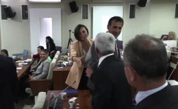 Karabağlar Belediye Başkanı Helil İnay Kınay, muhtarlarla bir araya geldi