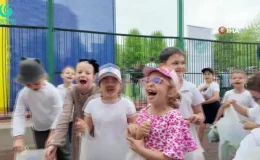 Romanya’da çocuklar 23 Nisan’ı coşkuyla kutladı