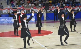 Van, Bitlis, Muş ve Hakkari’de 23 Nisan Ulusal Egemenlik ve Çocuk Bayramı Kutlamaları
