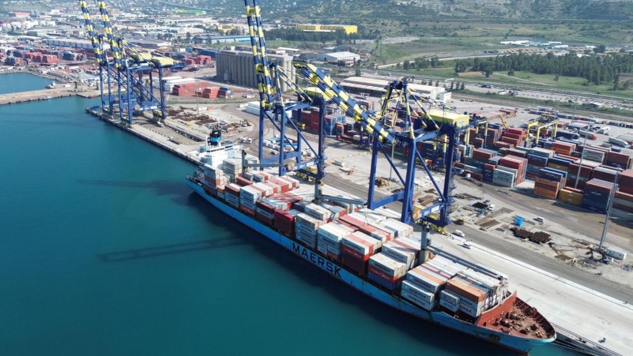 Yük elleçlemesinde rekor: 48,6 milyona ulaştı