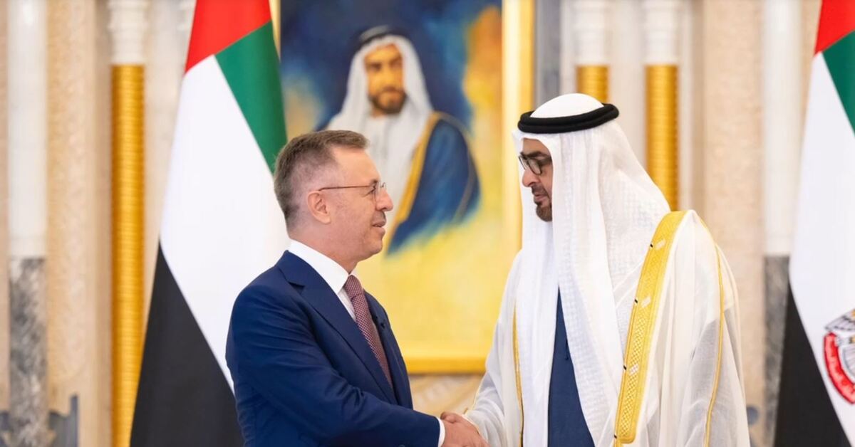 Türkiye’nin Abu Dabi Büyükelçisi Göktaş, BAE Devlet Başkanı’na güven mektubunu sundu